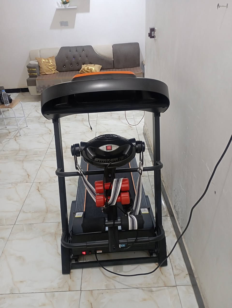 جهاز جري جديد استخدام شهر السعر 500الف 
العنوان الفداء شارع ابو لبنان للتواصل واتساب ***********
