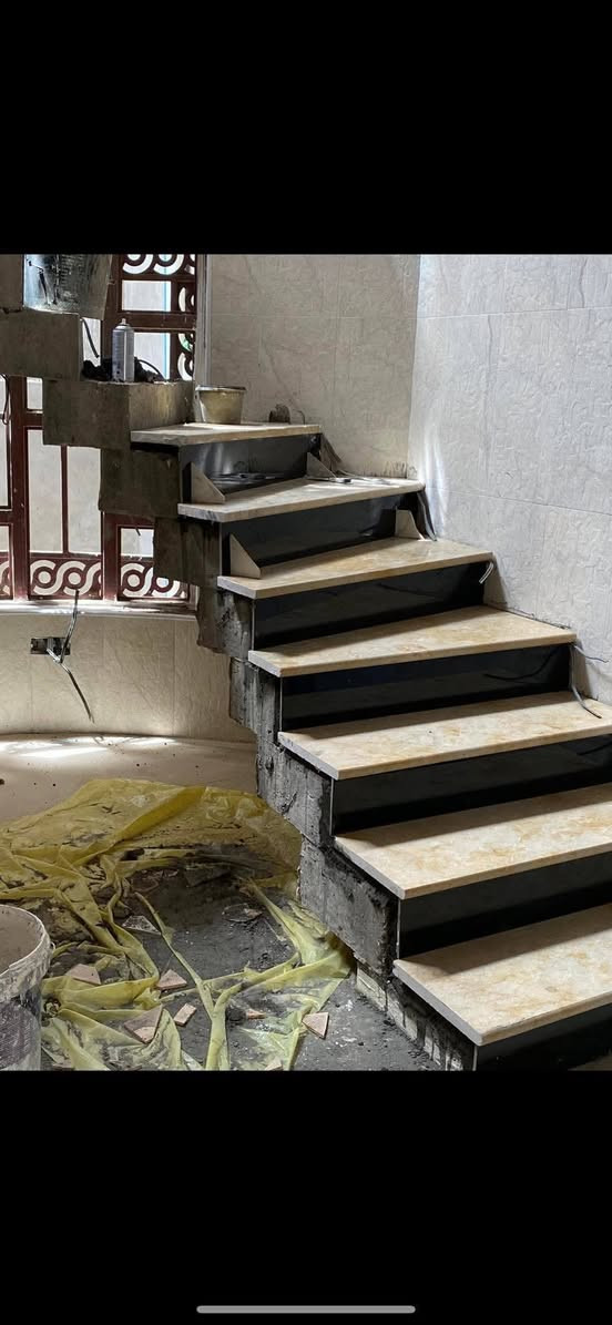 اسطه  سيراميك بورسلين البخ بناء عمل على اليزر هندسي 100% ابحث عن عمل في دهوك*********** متوفر واتساب.
