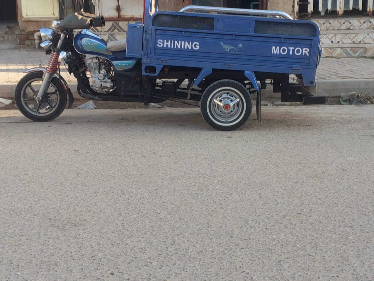 ستوته للبيع 23 رقم وسنويه مكفوله مستعجل على بيعته مكلف بلنشر سعر على  ***********
