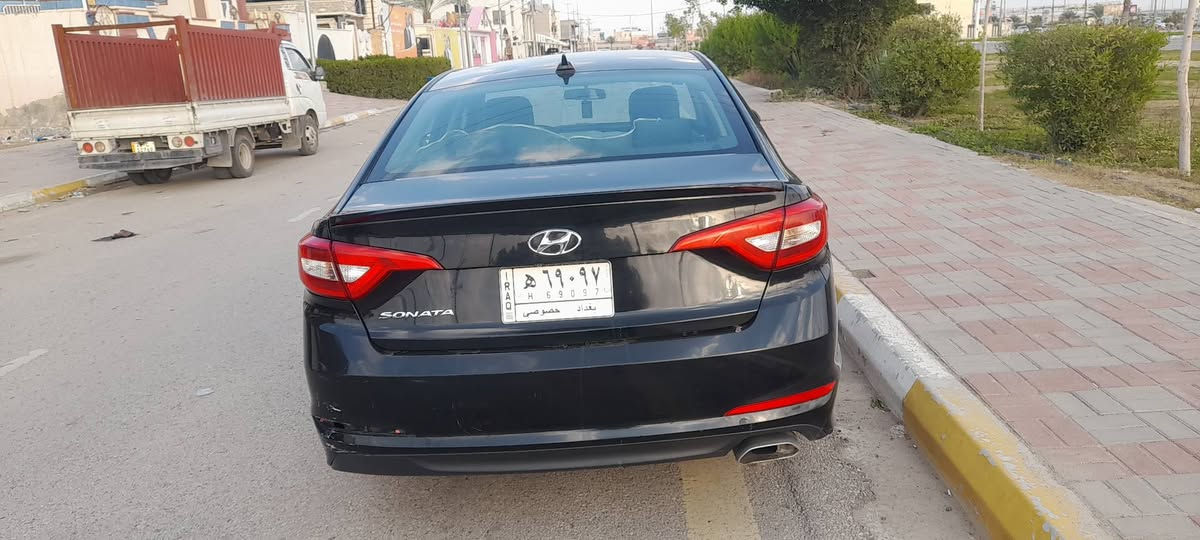 السلام عليكم..
سوناته ٢٠١٧ امريكي بدون دواخل
صبغ قطع كير محرك صدر جيد جداا
منضومه زنون السعر ١٠٥ وبيها مجال
العنوان فلوجه السونار مرفق بالمنشور
***********
***********
