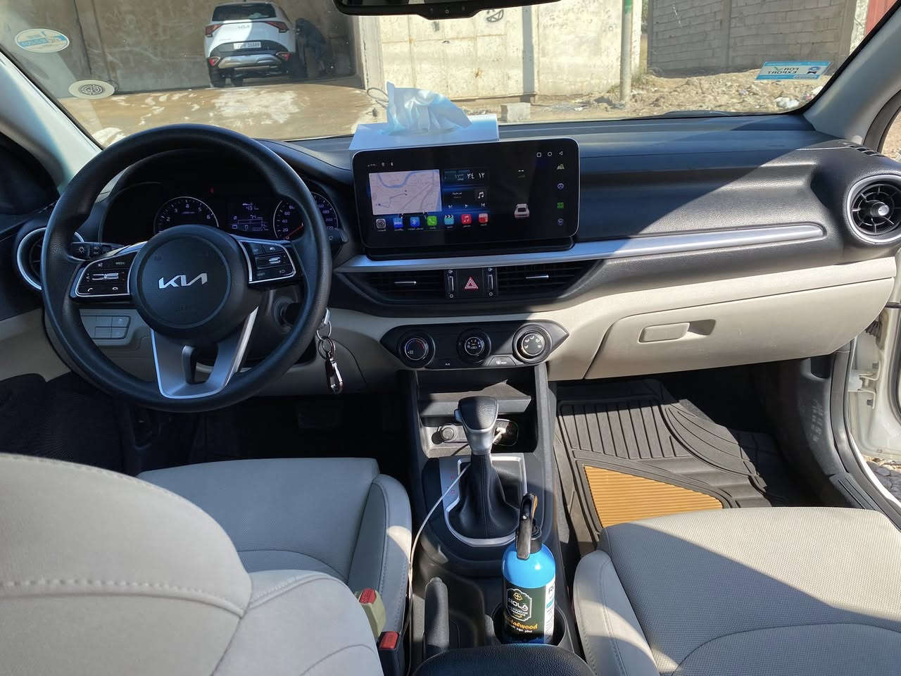 سيراتو 2023 اربيل سنويه 29 مكينه 2.0 دوش 
شاشه 
ماشيه 60 
لد نهاري + منضومه زينون 
كامره دواره 
حساس خلفي 
قطعتين تبريد
مانع انزلاق 
مخرج UBS
وباقي المواصفات معروفه 
السعر 188 
0780 200 7843
***********
واسط عزيزيه
