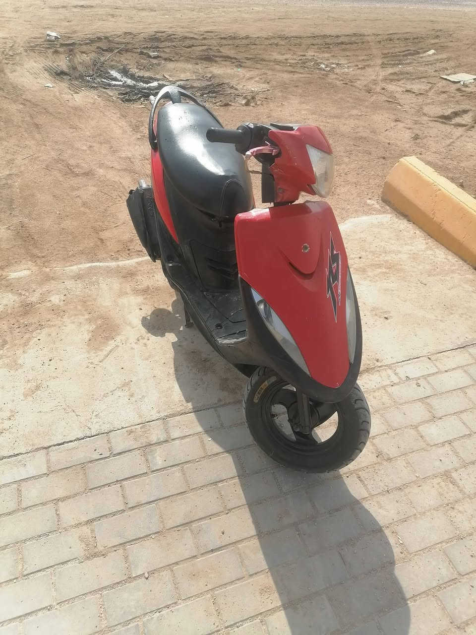 السلام عليكم ماكس عدله البيع دراجه نظيفه كهربائيات شغاله ما مفتوحه 600 وبيهه مجال قليل مكان بصره هارثه راسلني بخدمتك مو شراي لا يراسل


**إذا كنت صاحب هذا الإعلان وتريد حذفه لأي سبب، رجاءا أرسل رسالة إلى الدعم الفني**