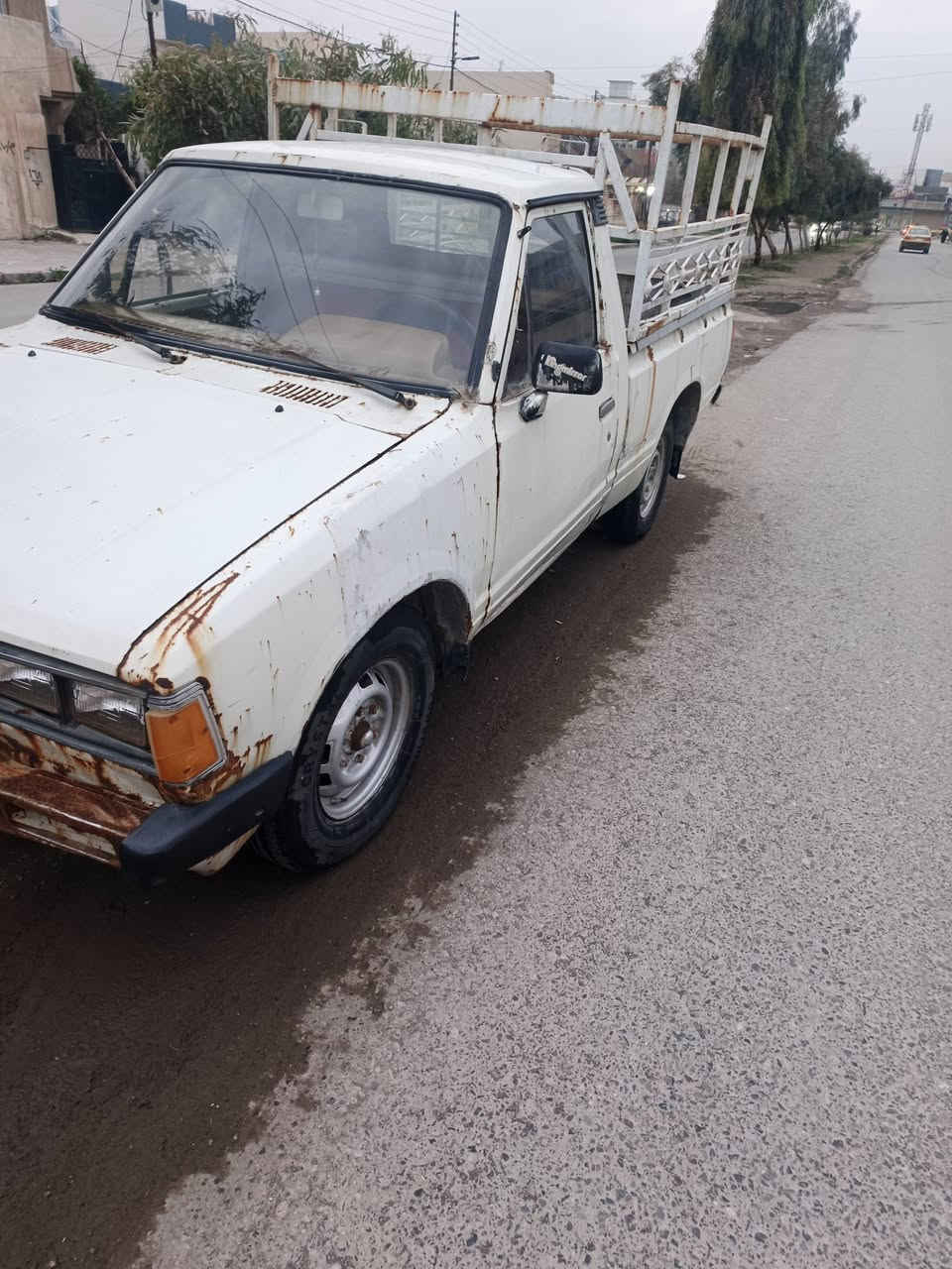 بيكب داتسن موديل 1980 شاصي نضيف رقم ***********/***********السعر 18
