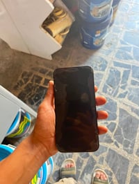 ايفون 12 بروماكس 256 مبدل بطاريه اصليه مبدل شاشه اصليه ولزكه اصليه وكع...