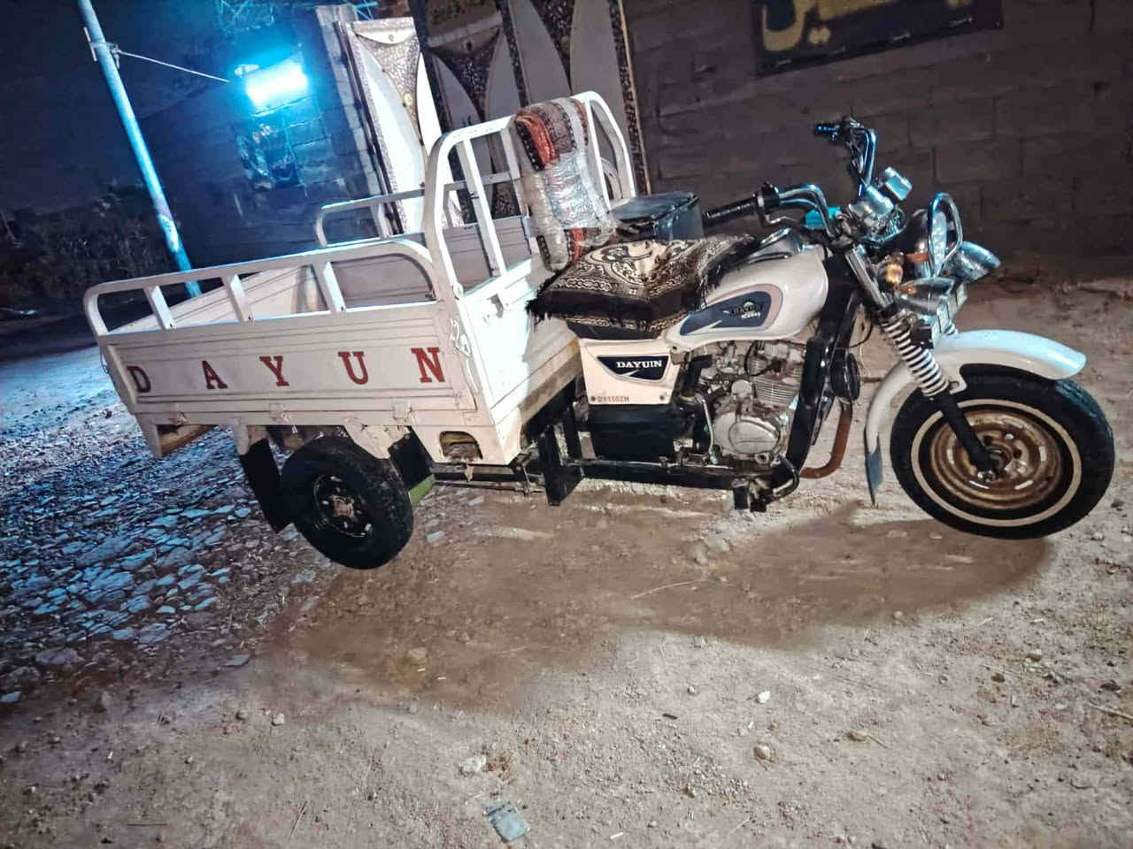 ستوته للبيع موديل 2015 اوراق اصولي  سعر على رقم ***********
