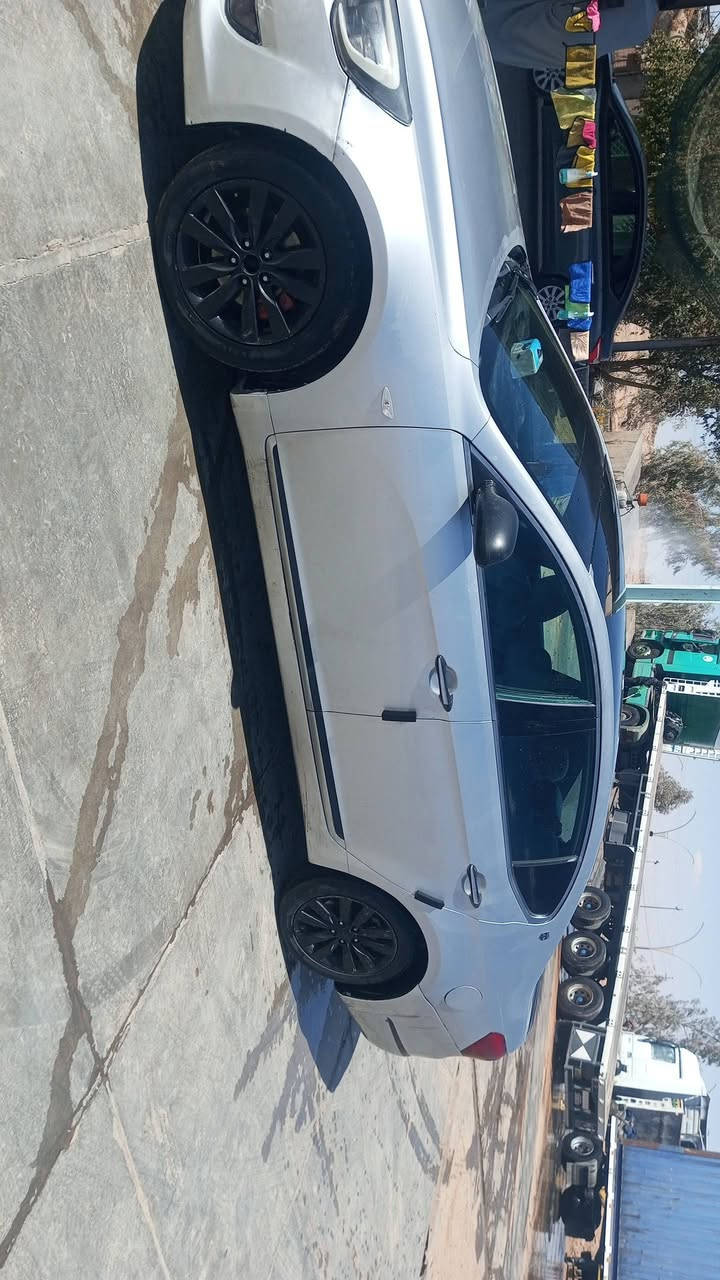 السلام عليكم
للبيع كدنزا خليجي موديل 11 
سياره كير محرك عضلات خير من الله  بنيد صبغ اثر جراد  بيه طخه خفيفه جهت راكب الخلفي بعده ممصلحه  سهر 110 وبيه مجال  رقم شمالي تحويل ثاني يوم


**إذا كنت صاحب هذا الإعلان وتريد حذفه لأي سبب، رجاءا أرسل رسالة إلى الدعم الفني**