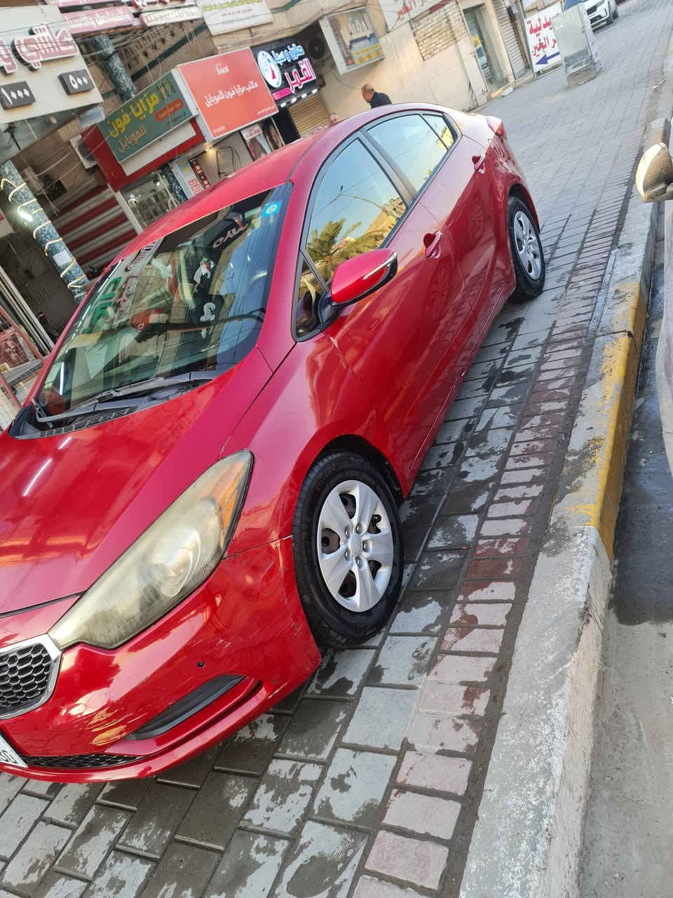 السلام عليكم 
كيا فورتي 2016 وارد امريكي بدون ايرباگ
صور الحادث مرفقة
ماشية 80000 ميل
مكاني بغداد البنوك
السعر 100 قفل

***********
