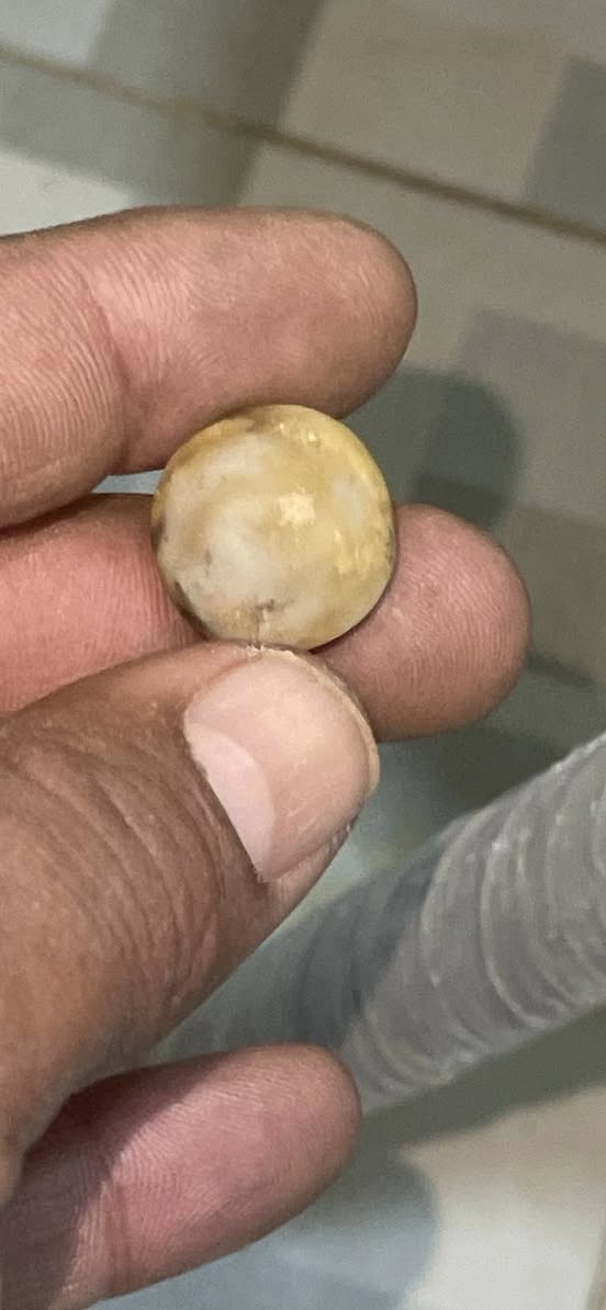 جزعه مال كاعنه مكتوبه كوفي شكل قديم 
***********
