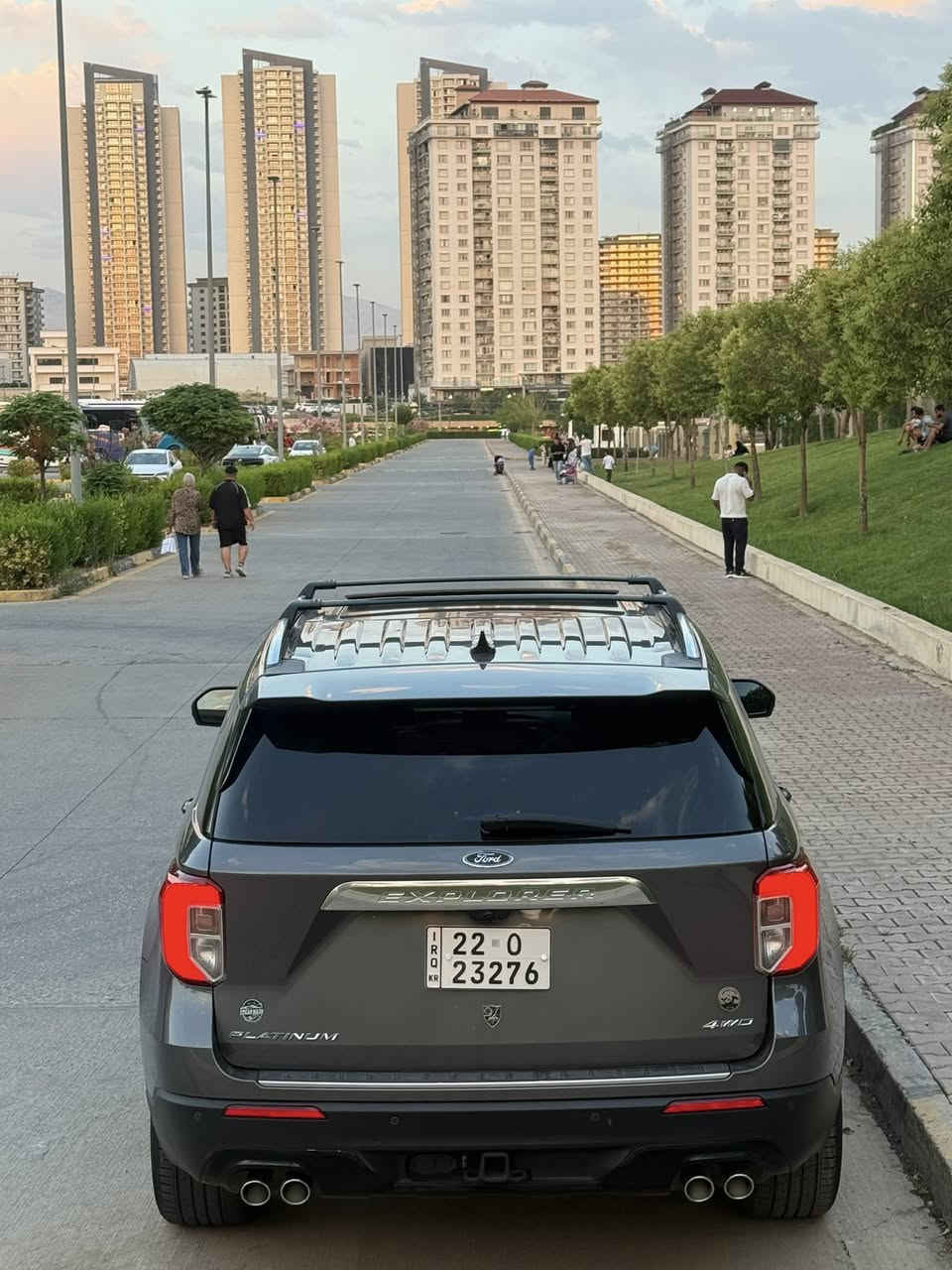 السلام  عليكم ورحمة الله وبركاته
‏‎‏‎       ——— لـلـبـيع  ———

‏‎‏‎فورد اكسبلورر   —  Ford Explorer

‏‎‏‎وراد أمريكي.     —    ايرباك البرده - الستيرن

‏‎‏‎الموديل           —     2023 

فئة.                 —     بلاتنيوم 

حجم المكينه   —      V6/3000توين تيربو 

‏‎‏‎اللون                —      نفطي   

‏‎‏‎المسافه المقطوعه —  19.000 

‏‎‏‎حاله السياره. — صبغ جاملغات اماميه فقط + ربع الباب ( التقرير مرفق مع الصور )  

‏‎‏‎المواصفات 
‏‎‏‎- بصمة تشغيل 
‏‎‏‎- بصمة أبواب 
‏‎‏‎-تشغيل عن بعد 
‏‎‏‎-ترحيب عند الاقتراب 
-فتحة سقف بانوراما  
-نظام الملاحه 
-شاشه ديجتال
‏‎‏‎-كشنات جلد + مخمل
-كشنات اماميه تبريد 
-كشنات اماميه خلفيه تدفئه
-اناره محيطيه ب7 الوان 
-حساس امامي 
-حساس خلفي
-رادارات 360درجه 
-كامرات 360درجه
‏‎‏‎- شاشه كبيره تدعم نظام الأبل كار بلي ونظام الاندرويد 
‏‎-گير ماوس 
‏‎-نظام الدفع 4WD
-اشاره بالمرايه  
‏‎-اوتو هولد 
‏‎-اوتو ستوب 
‏‎-هندبريك بصمه 
‏‎-٧وضعيات قياده 
‏‎‏‎- ستيرن بحركه كهربائيه 
‏‎‏‎- تبريد مركزي 
‏‎‏‎- بگ لايت LED 
‏‎-صندوق كهربائي 
‏‎-كشنات VIP ( منفصل )
‏‎‏‎- كود باب 
‏‎‏‎-كرسي السايق والراكب بحركه كهربائيه
‏‎‏‎-تحكم ستيرن جهتين 
‏‎‏‎-تحديد سرعه 
‏‎‏‎-مانع انزلاق 
‏‎‏‎-ليد نهاري
‏‎‏‎باقي المواصفات المعروفه 

‏‎‏‎السعر            —      اكتب تم ويوصلك السعر مباشر 

‏‎‏‎رقم السياره    —      اربيل 

‏‎‏‎موقع  السياره —      اربيل 

‏‎‏‎للأستفسار.     —       *********** - ***********
