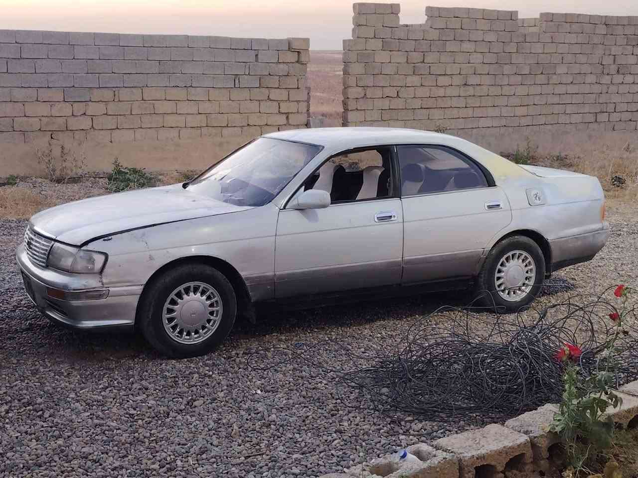 السلام عليكم سيارتين اريدهن مراوس بملكه نضيف الزركه كير ومحرك شرط جدد مالات كورله والبطه كير ومحرك هم شرط العندو ملكه نضيف اراوسو 
***********
