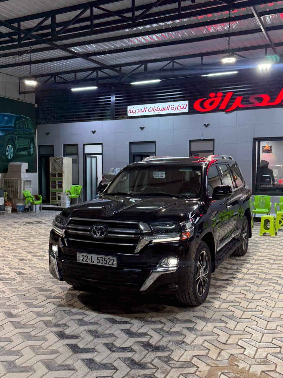 سلام عليكم ….
للبيع لاندكروز 2020 
سياره ساز اصل   كراند تورنك فول مواصفات 
محرك v6
تخم تايرات دلوب هستوني شديتلها
مكفوله من صبغ وتبديل عد بارد  صغير بلجاملغ مامبين  سياره معايزه شي      غرفتها زيرو والسعر
  بلعافيه لتكون من نصيبه ارخص سعر 485 $ 
  وبيها مجال بسيط
العنوان النجف
*********** للستفسار اتصال فقط
