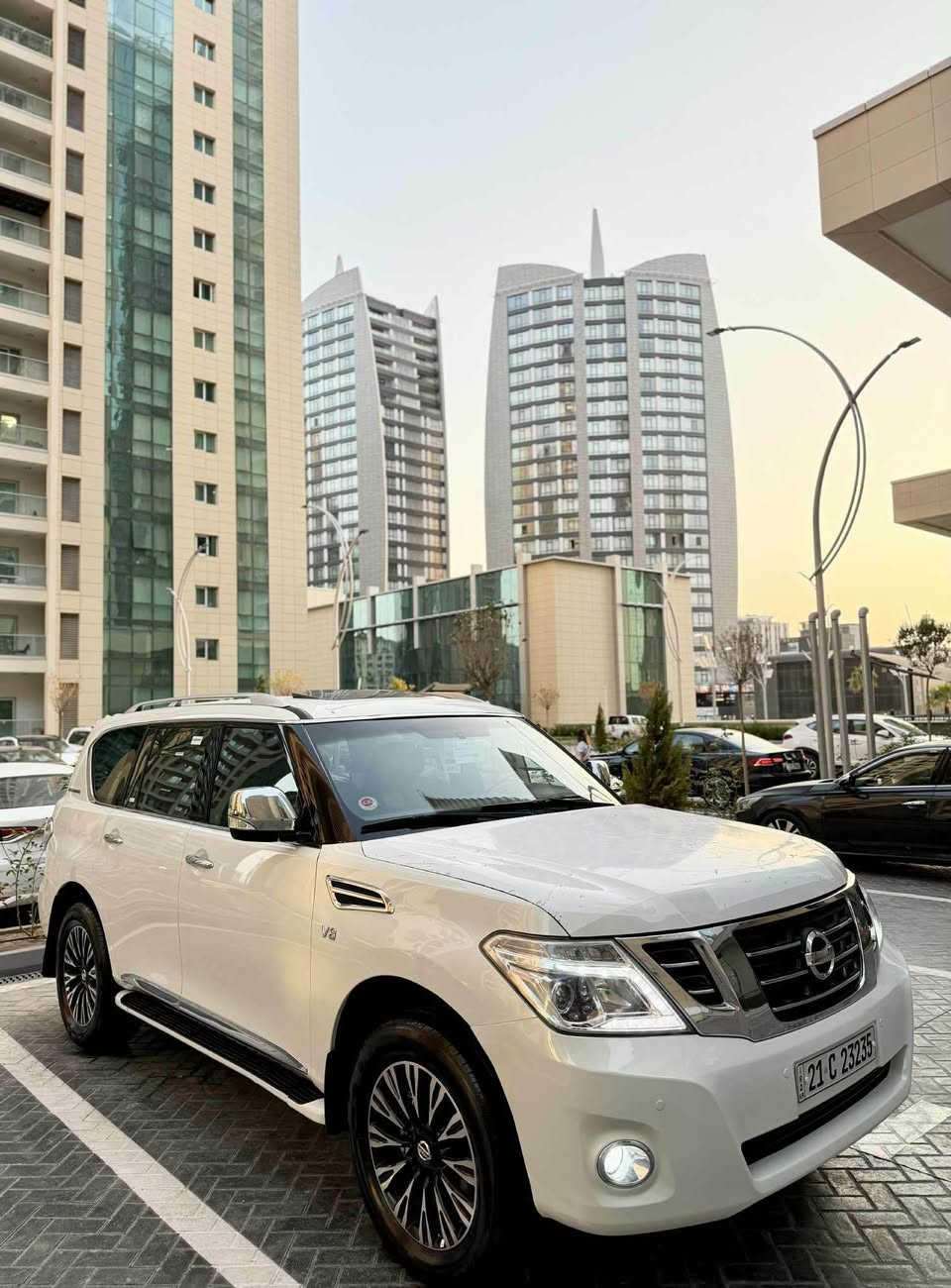 نیسان پەترۆل
٨پستن دەرەجە ٢ مەحەسەن مەرخوب
ماسەفات پلاتینیۆم
سلایت
سندوق شەفت
٤مۆدی لێخورین 
خەلیجی ناو زەرد
سفری هەولێرە
سەیارەکە زۆر پاکە بەس ٤-٥ قەلەم کاریە 
بێ بۆیاخ بێ تەحدیل
١٣٠هەزار رۆییە فەحس و هەزە و سەنەوی نوێیە
*********** رانية, السليمانية
