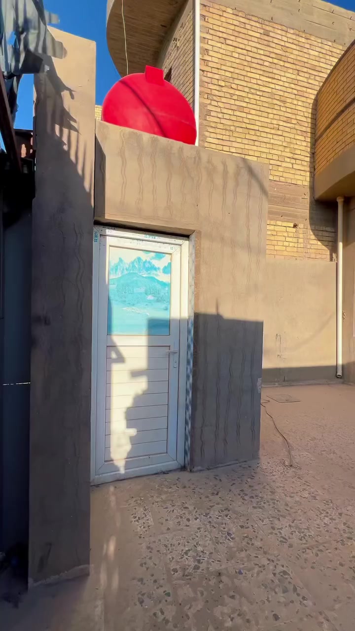 دار للبيع حي المنتظر مساحه الدار 125 على شارع 25 قريب شارع العام نضيف جدا  
***********
***********
