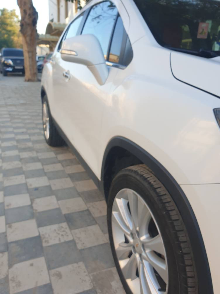 شوفرليت تراكس 2018 خليجي فول مواصفات بريمير 

محرك 1800
بصمه تشغيل
خمس بصمات ابواب
شاشه بلاد كار بلي
لد نهاري 
تحكمات جهتين
مثبت سرعه
كام بلاد
حساس خلفي
فتحه سقف
لايت لد
بك لايت لد 
شاشه اعطال 
قياس ضغط الاطارات
قياس لزوجه الدهن
اشاره بالمري 
كشافات زينون
كشنات جلد 
كشن كهرباء 
تشغيل عن بعد +بصمتين تشغيل مال شركه وكتلوكاتها وياها 
8 ايرباك سليم
محرك وكير مكفول 

الاضرار ...
1بارد خشم البنيد بدون صبغ او تبديل وبدون اريباك
 2التبريد عاطل 

للبيع او المراوس حسب القناعه 

السعر 100

مكان السياره بغداد ...القاهره بغداد, العراق


**إذا كنت صاحب هذا الإعلان وتريد حذفه لأي سبب، رجاءا أرسل رسالة إلى الدعم الفني**