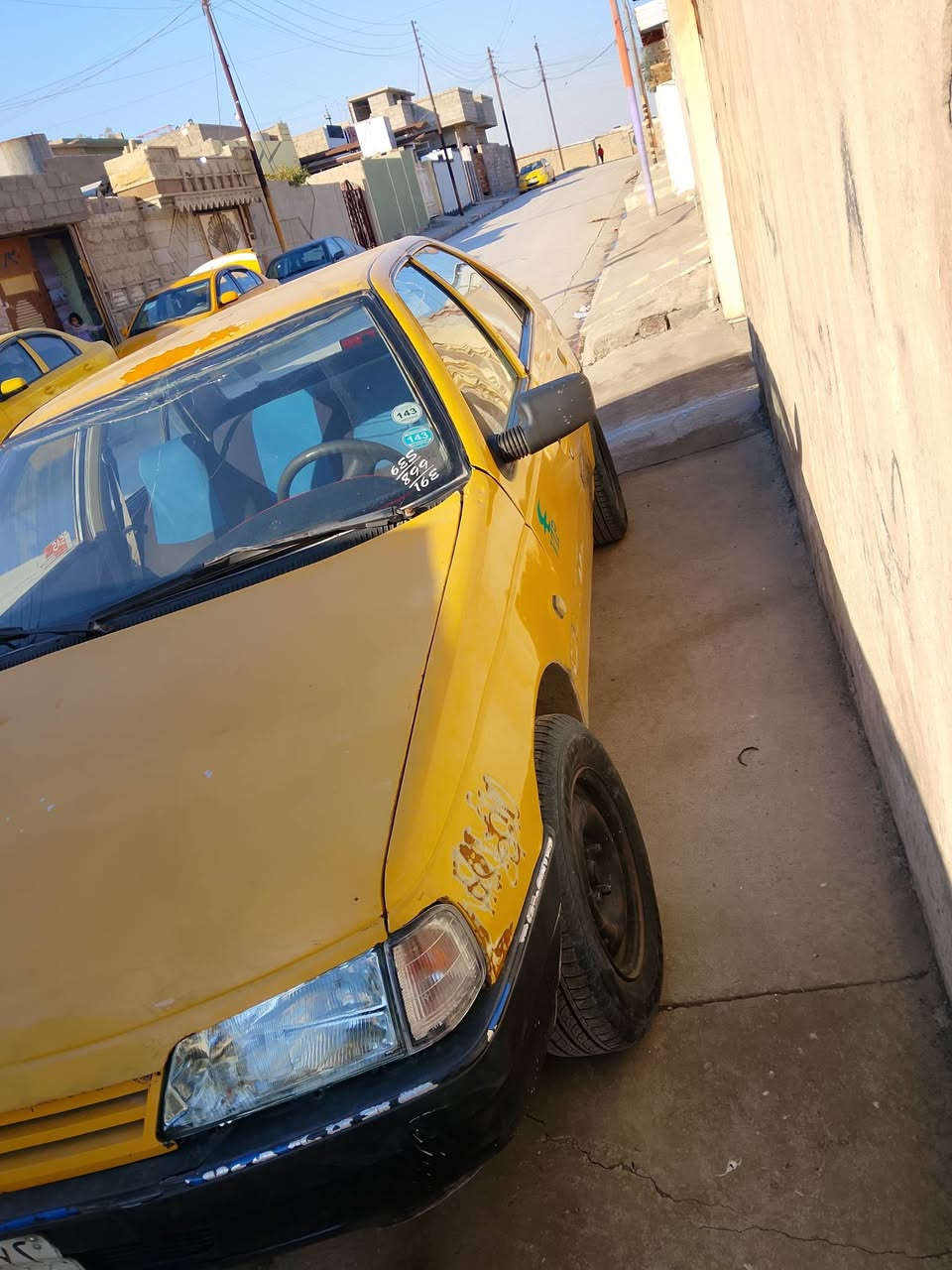 سلام وعليكم سياره بيجو روى للبيع  موديل 8 محرك ونجي كير اوتوماتيك سياره جاهزه كير محرك شرط رقم بغداد الماني كربون شرط ما مسجله شرط الوكاله والتحويل السعر 21 وهذا رقمي ***********ــــ ***********
