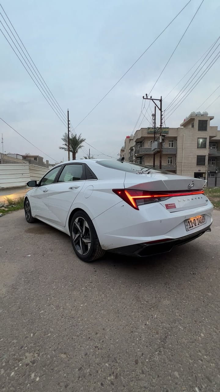 سلام عليكم
النترا موديل 2023 هايبرد محرك 1600
فول مواصفات 
1فتحه
2بصمه 
3شاشه متصله +3 انظمه قياده
4كشنات تدفئه اماميه 
5كامره دواره 
6فول تحكم ستيرن + تدفئه بل ستيرن 
7حساسات 360 خلفيه وجانبيه بل مري 
ناشر صور لحادث بيها بارد جاملغ الايسر بل بديه مالته وبيها كلير من امريكه جاملغ الايمن وبيها بارد باب عكس سايق عله كد شبرين ولباقي كفاله عامه 
8سياره بسمي مشروع وطني 
9ماشيه 60 مايل ‭
تخم تاير نضيف 

‭٠٧٧٢ ٤٤٩ ٩٩٣٠‬
السعر 163وبيها مجال
