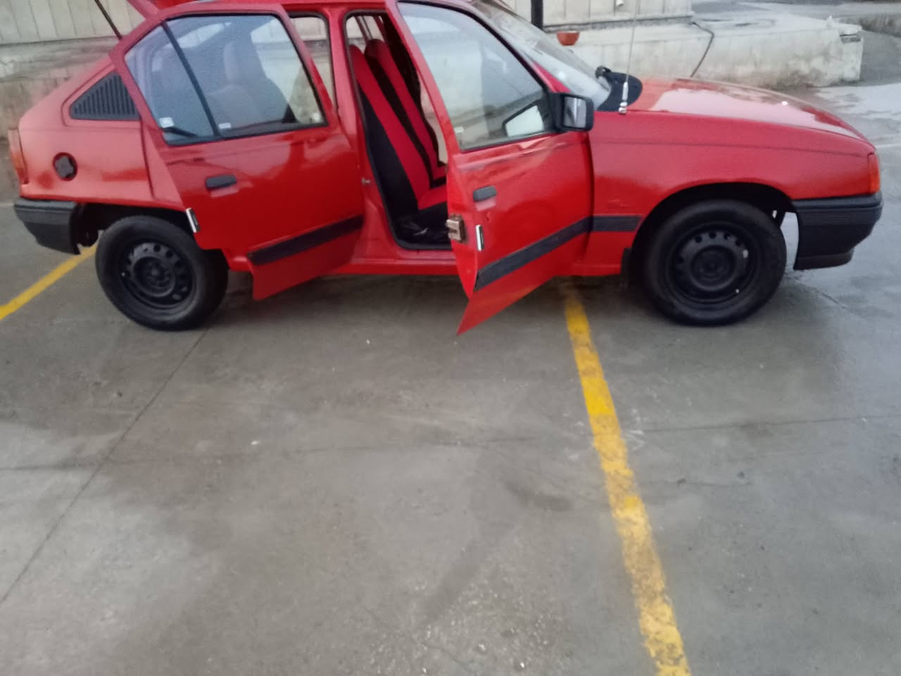 اوبل كاديت جنطه موديل 91 صبغ احزام الجمالية بدون ضرر بدون خيسان من الدعاميه الى الدعاميه جديده كير توماتيك وسلايت وفول عادي سنويه جديده كاربون بنزين بيها الشرعي موجود شرط التحويل الرقم اجنبي نينوى الشاري يتصل على الرقم الهاتف *********** غير متواجد عل الفيس
