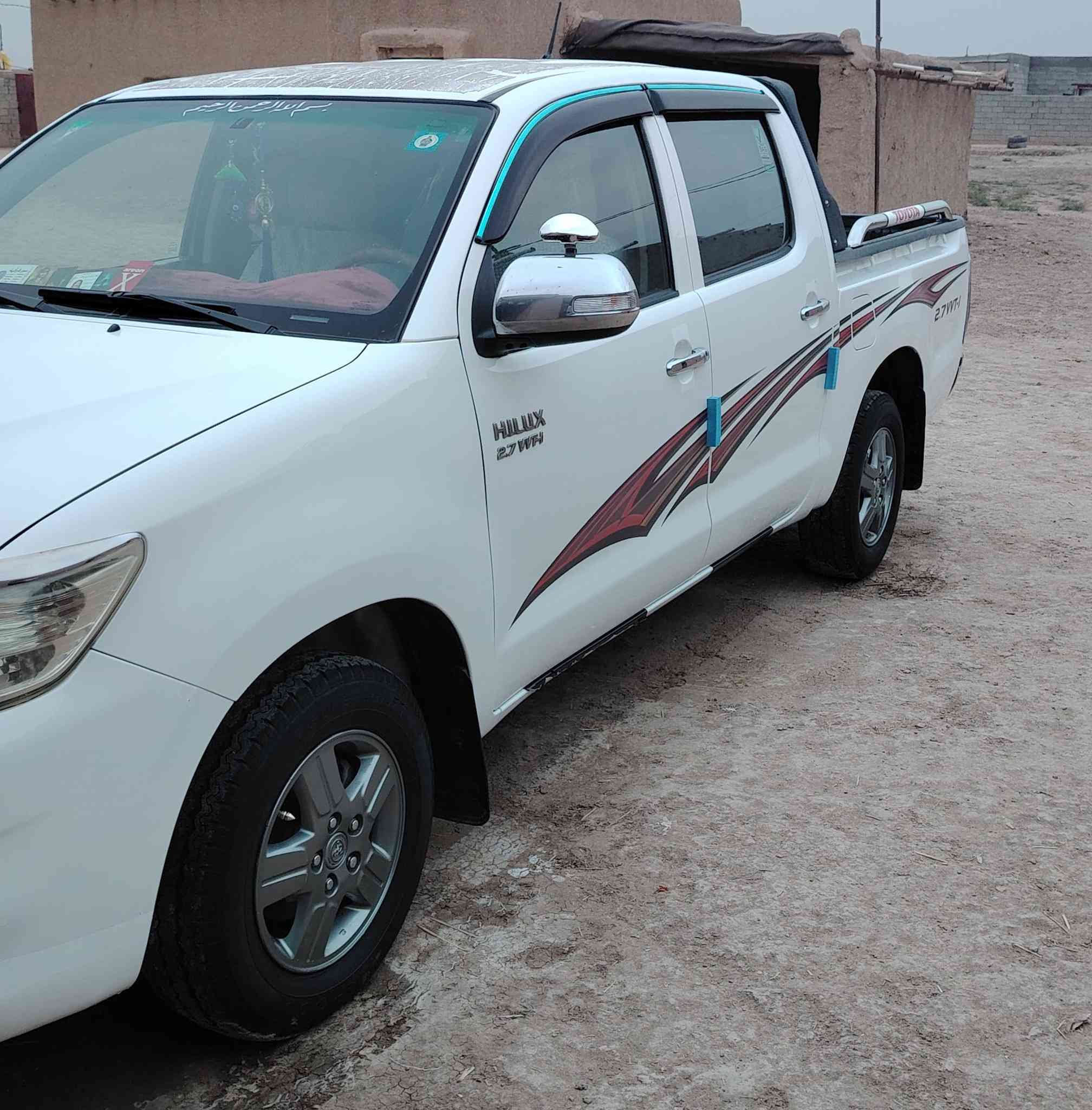 سلام عليكم عندي سياره البيع موديل 2014 رقم بغداد شاصي 19 سياره مكفوله عفاله عامه كير عادي عنوان ذي قار ولشراي يتصل ع رقم ***********
