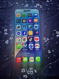 آيفون ١٥ برو ماكس • ٢٥٦ • شاشة تجارية