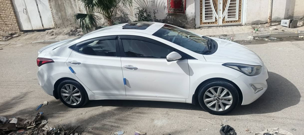 السلام عليكم للبيع الانتره موديل 16 كفاله بس الدوسه سنويه لحد 31 يلا تنتهي فول مواصفات لاخر حبايه لد خلفي لد امامي بيها هواي مواصفات  تثبيت سرعه  تبريد شغال ثلج خمسه ويل كب سياره مالت بيت والله اروح لدوام وارجع بيها سعرها 135 وبيها مجال رقم بغداد بسمي هذه رقمي مكاني ناصرية حي اريدو  محرك 1800            هذه رقمي ***********
