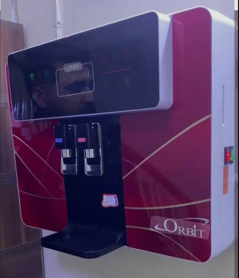 استمتع بمياه نقيه مع منضومه مياه براد حار وبارد للشرب،،، وحنفيه للغسل مستعمل اسبوع فقط جديد بالكارتونه السعر ١٠٠ الف وبيه مجال التواصل ع رقم
***********
