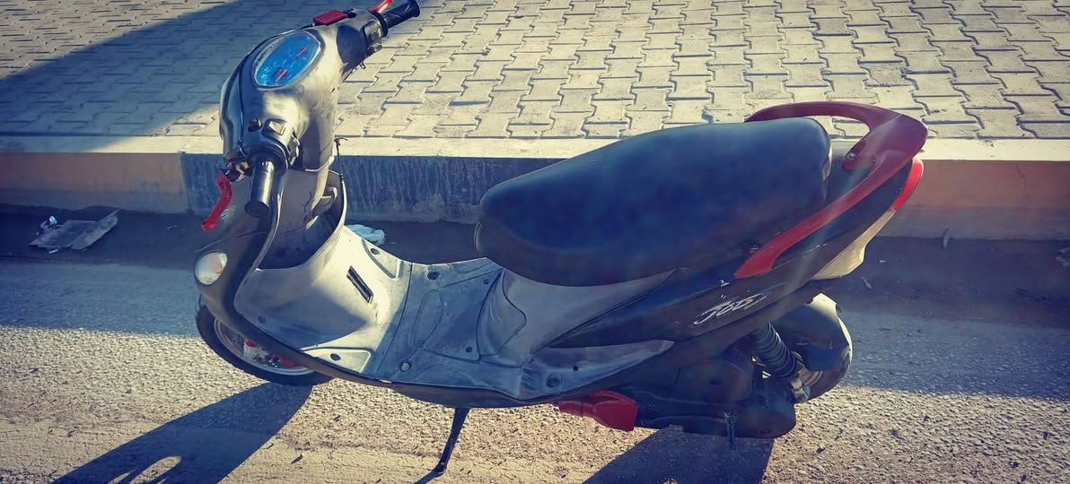 سلام عليكم دراجه للبيع ماكس
نضيفه وزينه شلعه ومعدل مكاني طوريج سعر 300
وبيه مجال رقم ***********
