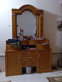 غرفة اخشاب • غرفة نوم • غرفة نوم مستعملة • أثاث • أثاث مستعمل • للبيع
