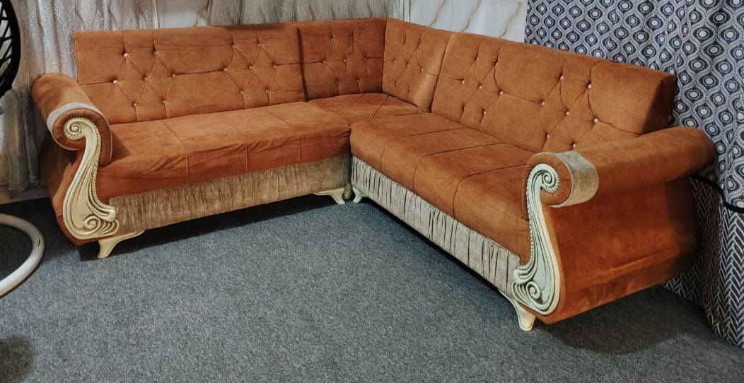 تخم قنفات 5مقاعد 11نفر مستخدم نضيف العنوان كربلاء 200الف وبيهن مجال قليل. الاستفسار، ***********
