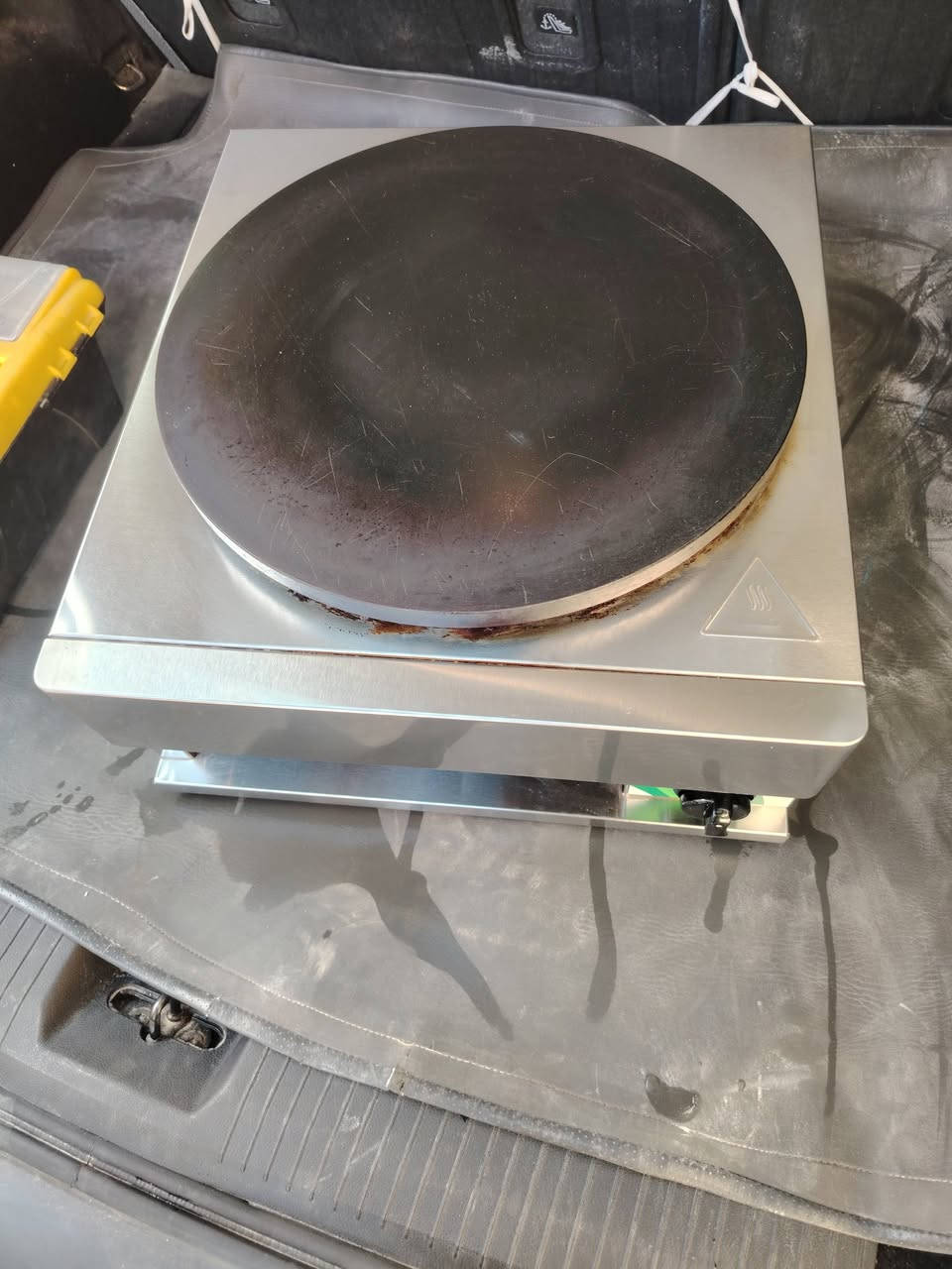 جهاز كريب ماركة perfex ماركة معروفة احسن شي بلسوق استعمال قليل جداً للاستفسار راسلني واتساب او خاص ***********
سعر 150 الف
