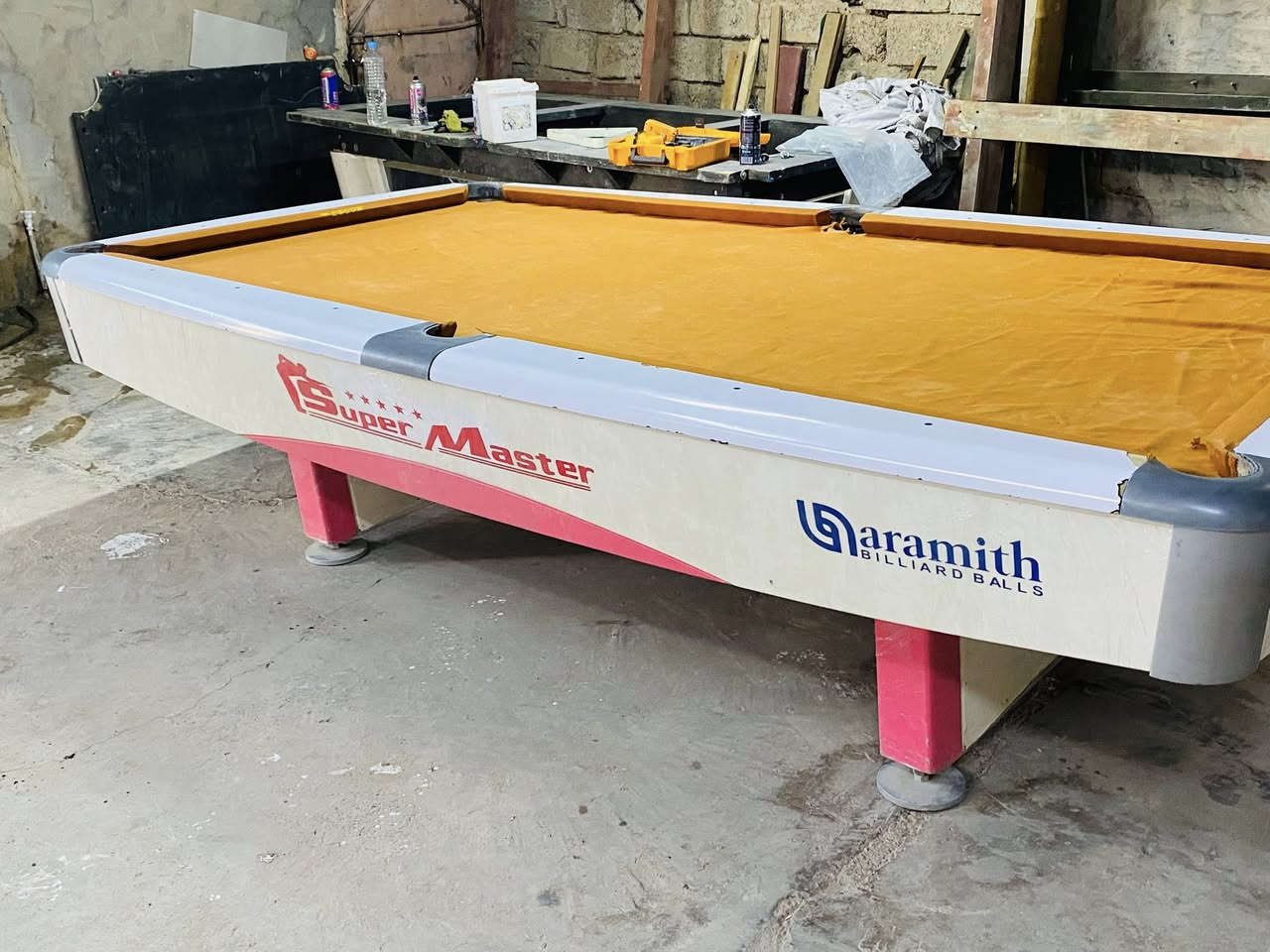 ميز ماستر دب للبيع ***********
