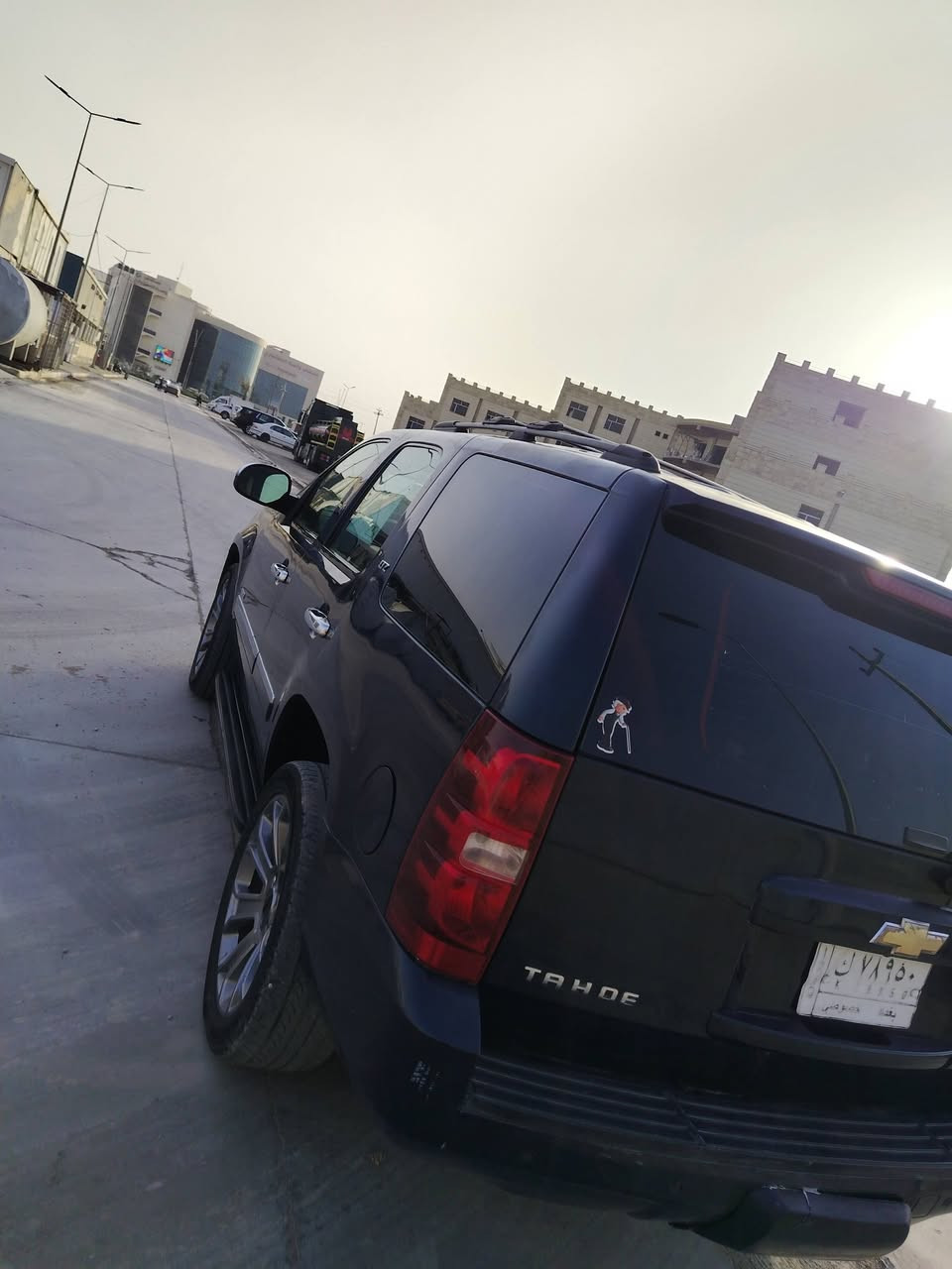 سلام عليكم تاهو موديل 2014 السياره خليجي بيه الجاملغ فقط رش والباقي مكفوله السياره حلوه وجاهزه LTZ رقم بغداد بسمي تحويل ثاني يوم مكانه واسط الكوت مركز المدينه باقي التفاصيل ***********
