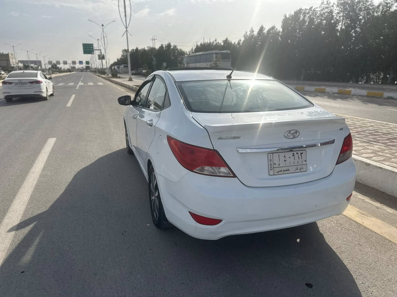 اكسنت 2016 خليجي حره بأسمي فول المواصفات ١/١  ماشية 150km بيها جاملغ وبنيد بدون دواخل كير وحدادية مكينة بيها بخار بدون تنقيص وصوت السعر ٨٧  مكاني ناصرية ***********
