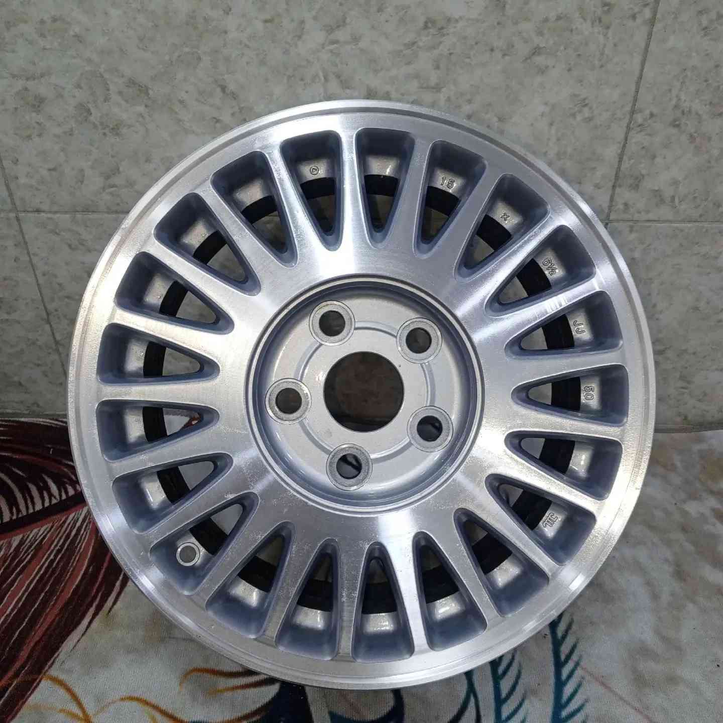 ويل راس الثور فلات للبيع جديد ليزري بدون كبات نصيف 100% وشرط فره عكس مكاني نجف ***********
