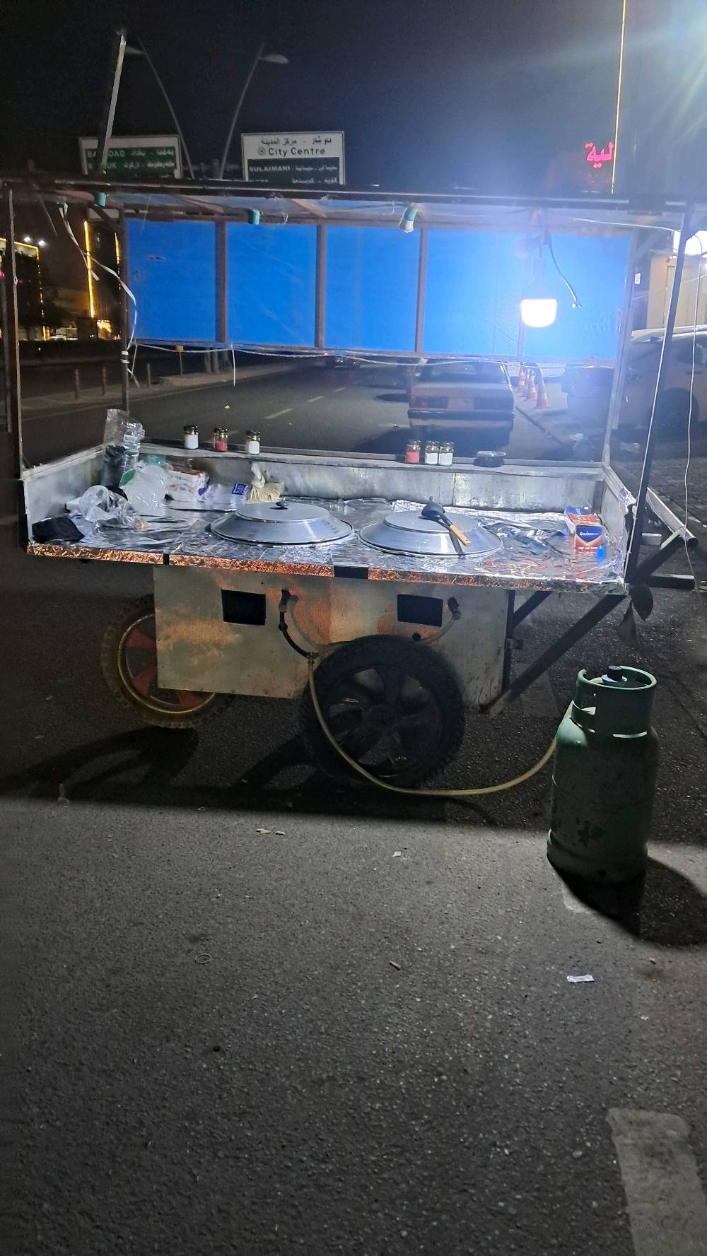 عربانه كامله وتاخذ جدرين وتواير جديده وعيون شغاله وصونده واذا تريد الجداري حسابها وحد موجودات 
العنوان /اربيل شارع120قرب لالاف ستي