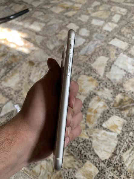 آيفون 11//  225 وبي مجال جهاز مداخل صيانة/ وتر بروف جهاز // ما مبدل ولا قطعة/ نموذج M ماستر // بطارية 75 / جهاز جدا نضيف // عنوان بغداد بلديات // ***********
