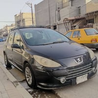 بيجو 307 موديل 2006 اسود بدون حادث بدون صبغ محرك كير تبريد صدر كهرباء ...