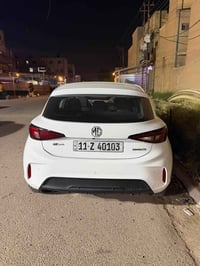 سياره كفاله مديل 26 ماشيه 4 الف رقم 07755657660