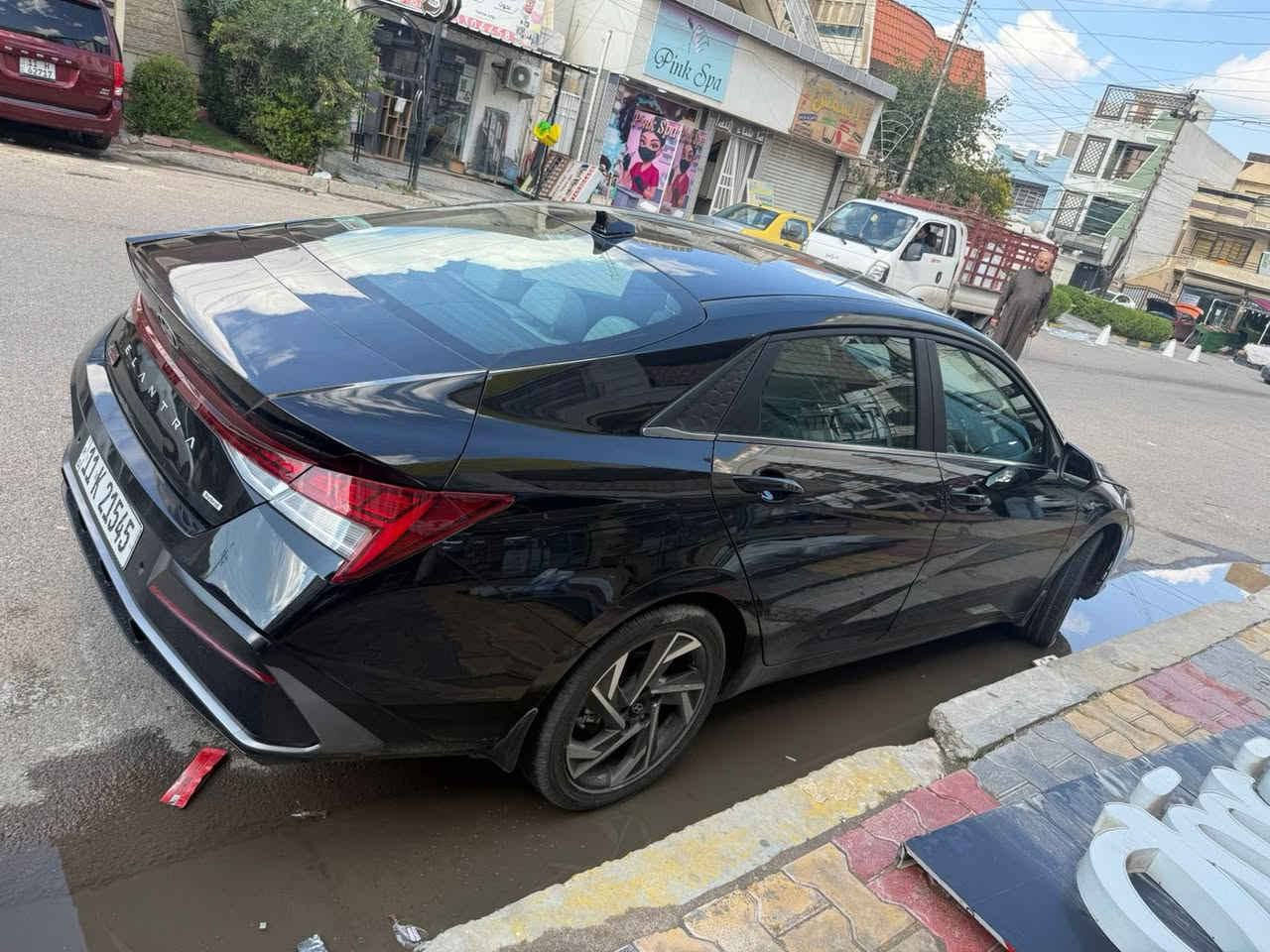 السلام عليكم
هونداي النترا 2024. 

صور الحادث مرفقه بالمنشور.

سعة المحرك:- 2000دوش

الموديل 2024

🔸عداد المشي22im

🔸 فتحه سقف 

🔸شاشة دجيتل متصلة بلكامل

🔸بصمة تشغيل 

🔸بصمة أبواب

🔸بصمة صندوق 

🔸تشغيل عن بعد

🔸رادار امامي رادار خلفي وجانبي

🔸مانع تصادم بريك ذكي 

🔸مدخلين شحن واوكس

🔸تبريد بيانو منفصل

🔸دشبول لد بلادي الوان

🔸كاميرا خلفية دوارة

🔸كراسي تدفئة 

🔸مانع تصادم 💥 

🔸حساسات اطارات 

🔸مثبت سرعه Cross

🔸اضوية اماميه LED زنون 

🔸نضام ترحيب عند الاقتراب 

🔸مانع انزلاق 

🔸تدفئة بالكشنات

🔸تدفئة ستيرن 

🔸دخول ذكي 

🔸نظام قيادة ذاتية 

🔸انارة اضوية اوتوماتيك

🔸نظام GPS + خرائط 

🔸3 أنظمة قيادة (eco,Nor, sport) 

🔸شاشة اعطال الكترونية 

🔸زر عرض الكاميرا

🔸شحن واير ليس 

🔸تحكم ستيرن 

مكان السياره. بغداد حي الجهاد 

‏  السعر اتصل ع رقم 

‏ ***********

السعر 168وبيه مجال
