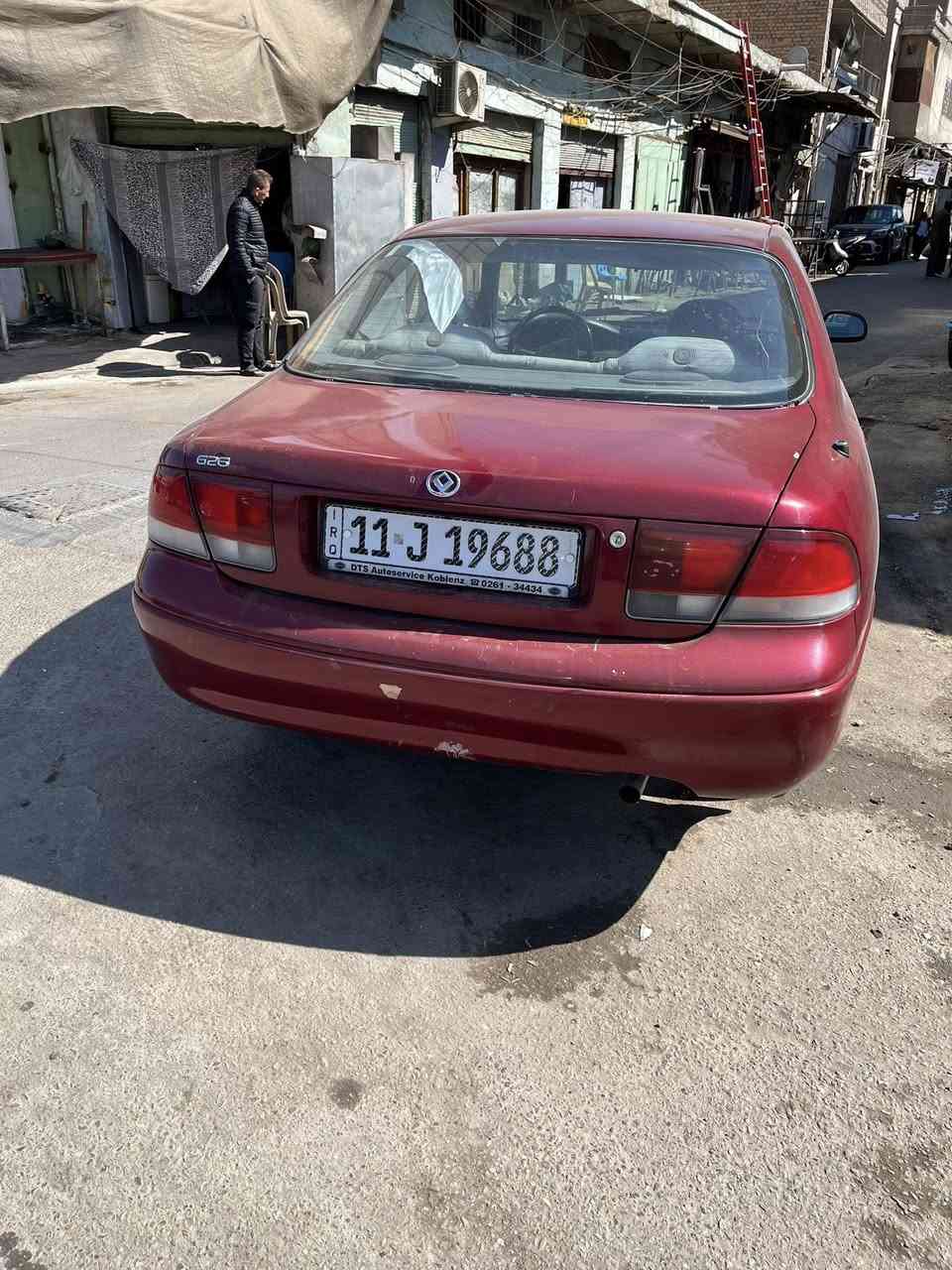 السلام عليكم مازدا 626 موديل 91 رقم بغداد باسمي تحويل ثاني يوم مصبوغه عام كهربائيات كلها شغاله زراكه لايت شغاله سياره ناعمه جدا صالنصه جديده بلاديه مع حجر البيئه المحرك خشن بس للتبخير ولا صرف تايرات امامي جديد التبريد والتدفئة شغاله وهذا رقمي *********** السعر 55
