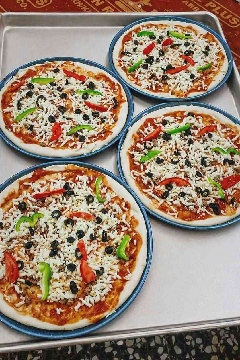 🔥 عرض نااار ولمدة محدودة! 🔥
🍕 4 بيتزات بـ 10,000 دينار فقط 🍕
لا تفوّت الفرصة واستمتع بأطيب النكهات مع الأهل والأصدقاء.
📍 سارع بالطلب قبل انتهاء العرض.
📞 للاستفسار والطلبات راسلنا أو اتصل بنا
+9647746619510
يتوفر توصيل داخل الكوت


**إذا كنت صاحب هذا الإعلان وتريد حذفه لأي سبب، رجاءا أرسل رسالة إلى الدعم الفني**