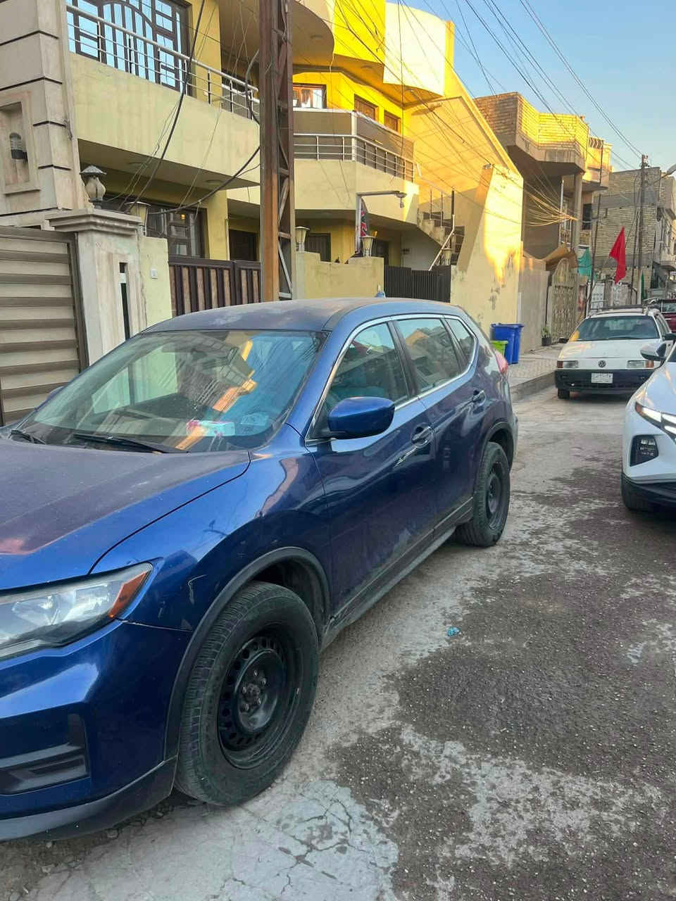 نيسان 
روج 
2018 
صور الحادث مرفقه بيها فقط باب خلفي صبغ 
والمقاره جارده 
ماشيه 120 ألف 
السعر 120 وبيها مجال
الرقم *********** 
العنوان بغداد حي العامل
