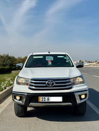 للبيع تيوتا هايلوكس 2018 فورويل محرك بانزين سوبر شركة ساز كير اوتماتيك...