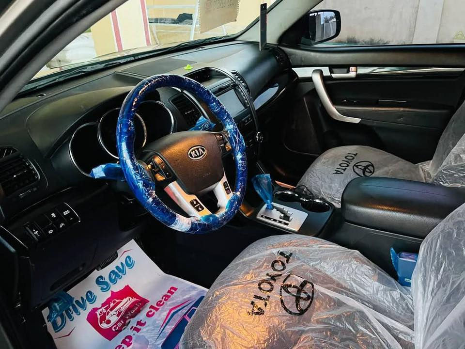 السلام عليكم ادوات متوم طبق الأصل وارد خليجي 7 راكب
كص جنطه
سورنتو موديل 2013 متوم طبق الأصل شرط الحاسبة كاز وحصه الكاز موجوده بكل المحافضات بدون استثناء مواصفات فول للاخير
 جلد تدفئه تبريد انجماد كامره حساسات خلفي امامي كشنات تبريد تدفئه خزن ميموري اشاير بلمرية شفط كهرباء مساج بلكشنات بصمه شاشه تحكمات ستيرن متوم رقم دهوك انكليزي طبق الأصل حداده خير من اللّٰه كهربائيات بلاد يعني سياره جهازة للاخير ما تخسرة عليها شي مكاني العمارة
 السعر 65 وبيها مجال
الرقم //***********
