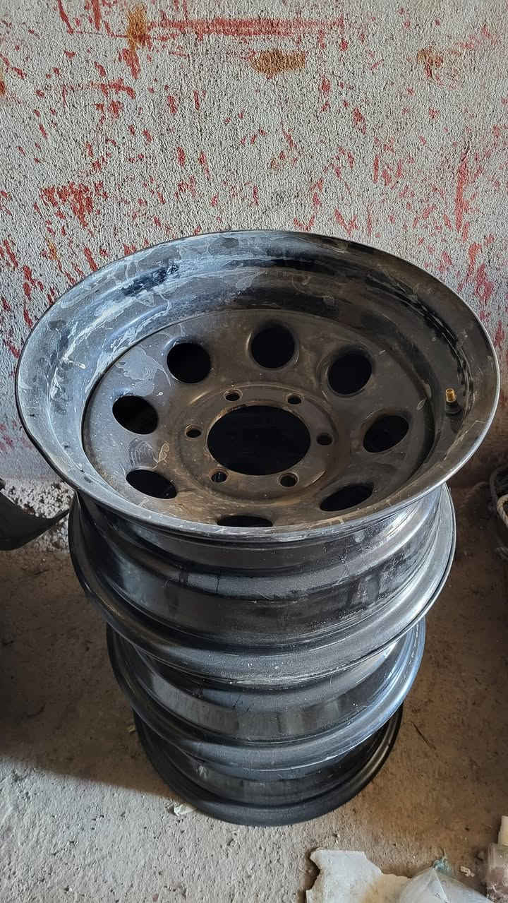 ئه مانه بؤفرؤشتن .***********
