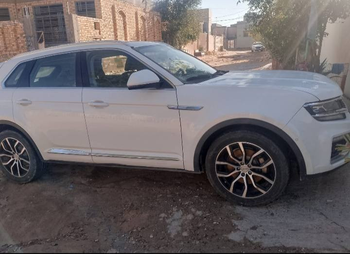 دومي اكس 7 محرك 2000توربوفول موصفات 7راكب موديل 2018مكفوله سياره جاهزه من كل النواحي مكانه نجف حيره ***********السعر110
