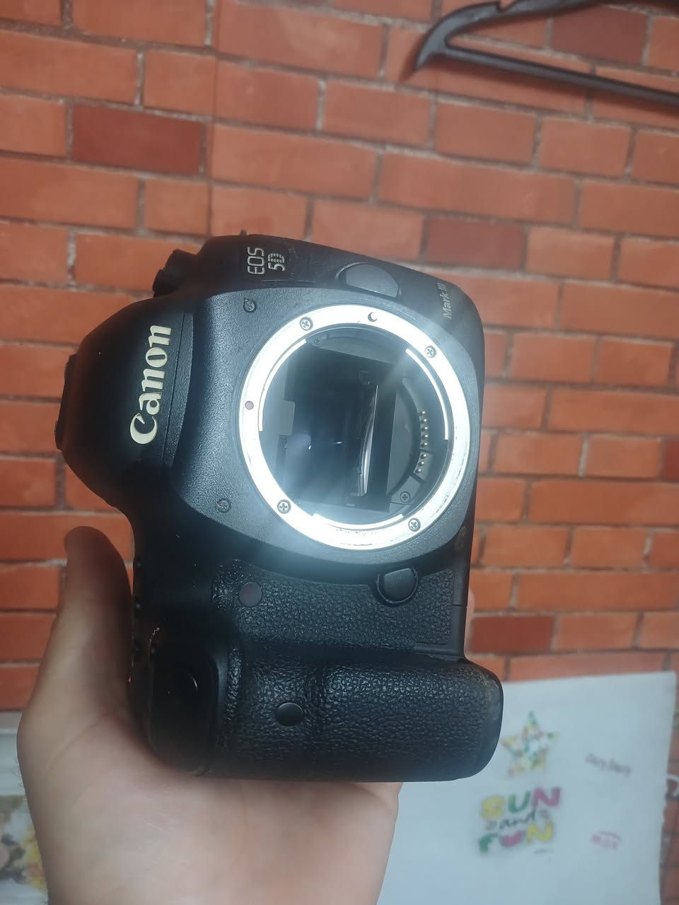 Canon 5dmiii


**إذا كنت صاحب هذا الإعلان وتريد حذفه لأي سبب، رجاءا أرسل رسالة إلى الدعم الفني**