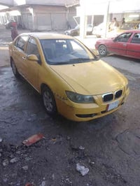 لافان 620 جاهزه من كلشي موديل 2011 محرك زائد كير كورولا  لا صرف ولا نف...