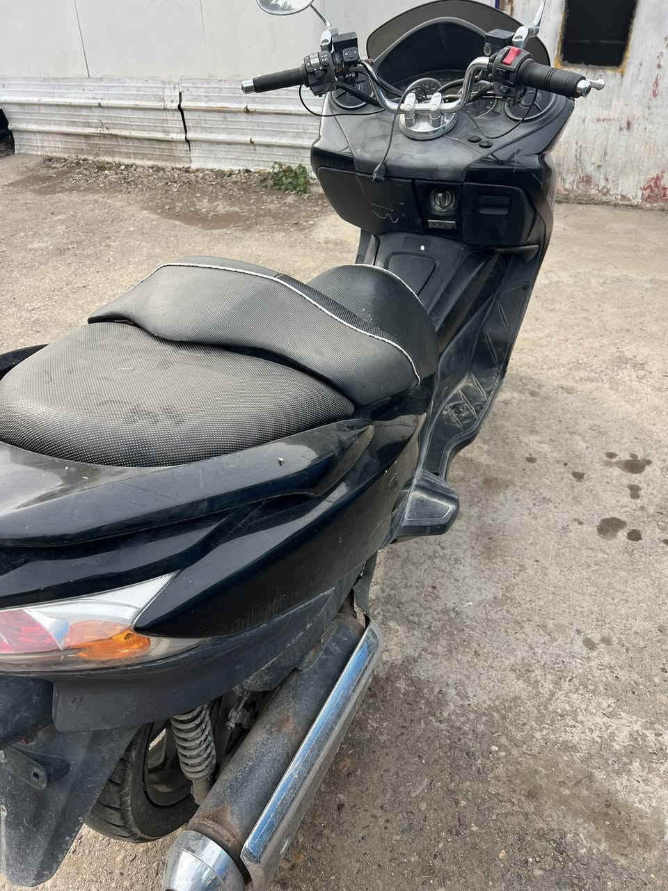 السلام عليكم
فورزه 0/10للبيع مكينة بلاديه ما مفتوحه الدراجة جاهزة نقص بس الكفر الجانبي مثل ما موضح بالصوره السعر عالخاص متواجد حالياً منطقة سبع ابكار


**إذا كنت صاحب هذا الإعلان وتريد حذفه لأي سبب، رجاءا أرسل رسالة إلى الدعم الفني**