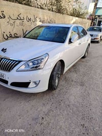 جنسيس جي ٩٠ • أبيض • فول اوبشن