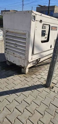 مولد بيركز ١١٠ كيفي ٦ سلندر السعر ٤٢ ورقه ٠٧٧١٨٥٣٢٩١٨